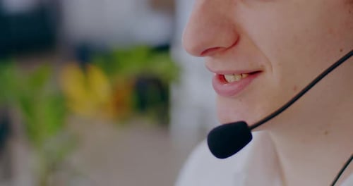 Headset Communication at a Call Center Workplace