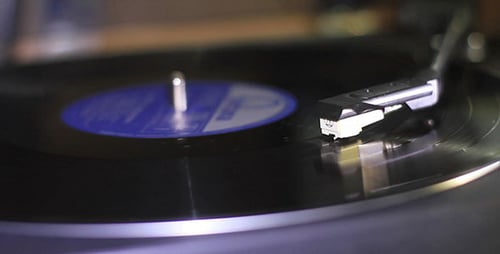 Vinyl Turntable 4