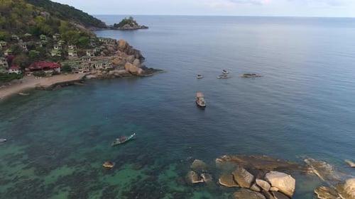 Panorama eines thailändischen Strandes