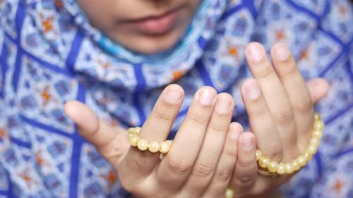 Close Up of Muslim Women Hand Praying at Ramadan