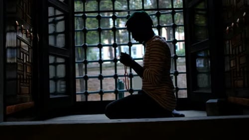 Silhoutte-Gebetsmoschee Fenster