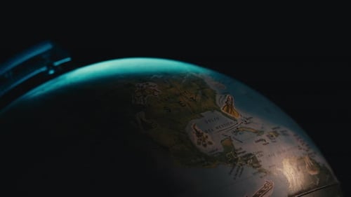 Globe illuminé par le passage du soleil