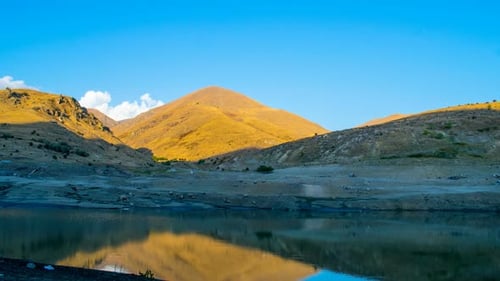 Día a noche en el lago