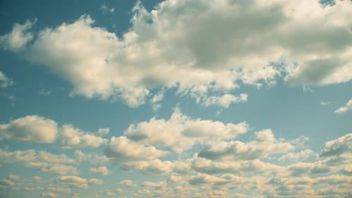 Ciel bleu avec des nuages