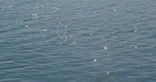 Sonnenlichtfunke auf dem Meer