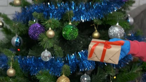 Gift Exchange with Tree During Holiday Season