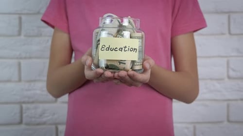 Geld für Bildung