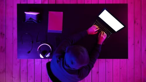 Concept de cybercriminalité, de piratage et de technologie