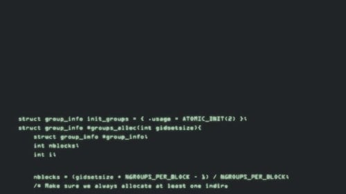 Programmiercode, der auf einem Computerbildschirmterminal ausgeführt wird
