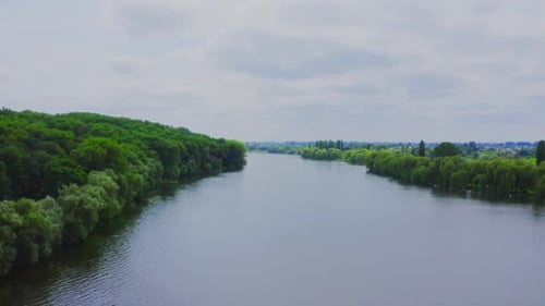 Luftaufnahme Fluss In der Natur