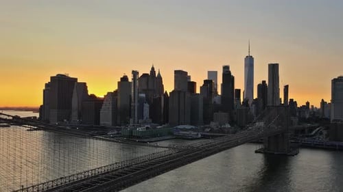 New York, Brooklyn Bridge at Night in New York City Manhattan US