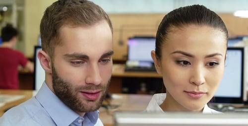 Estudantes na Computadores