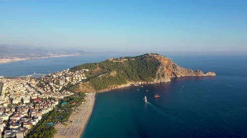 Castillo de Alanya Alanya Kalesi Vista aérea de la montaña y la ciudad de Turquía