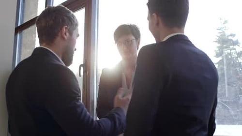 Informal Discussion in the Office