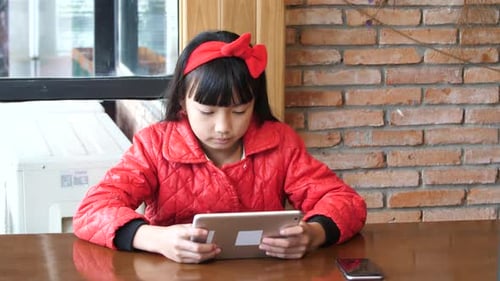 Kid Unhappy With Tablet