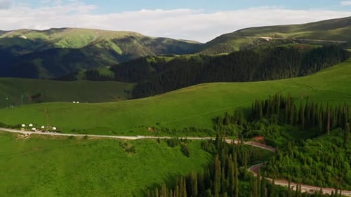 Paisaje montañoso de Duku Road
