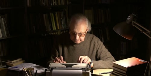 Autor bei der Arbeit