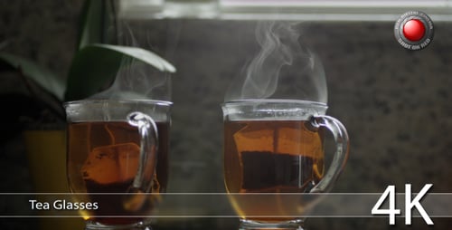 Tee-Gläser