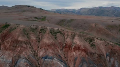Kyzyl-Chin valley with red mountains in Altai