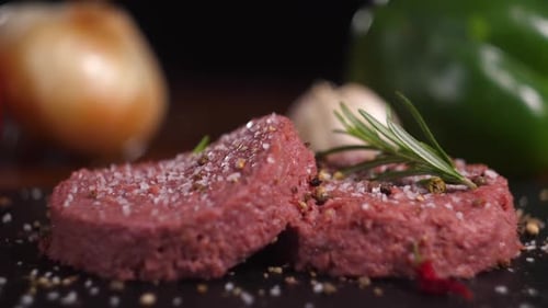 Burger végétalien à base de plantes Fake Vegeterian Boeuf Viande Gros plan Frais Impossible Veggie Food Beyond