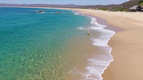 Playa de aguas cristalinas en México