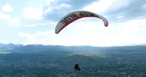 Flüge mit Paragliding