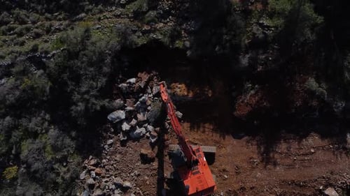 Excavator Moving