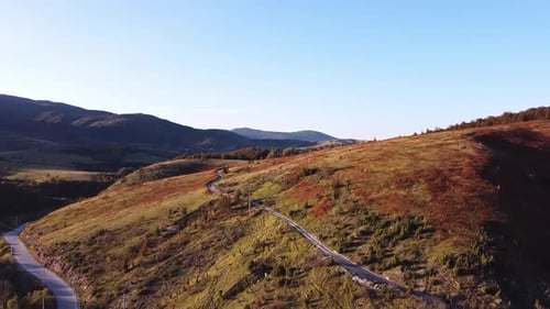 Luftaufnahme auf die Berge V1