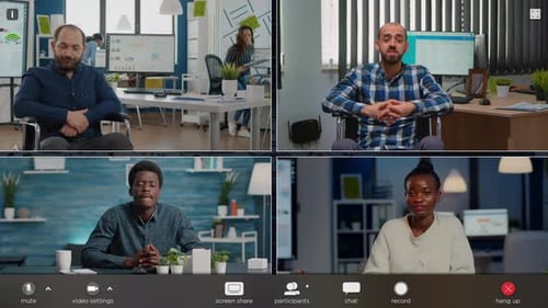 Diversos colegas na Internet Teleconferência de vídeo on-line na Web