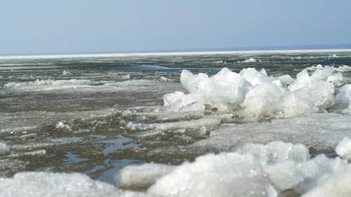 Schweben aus Eis