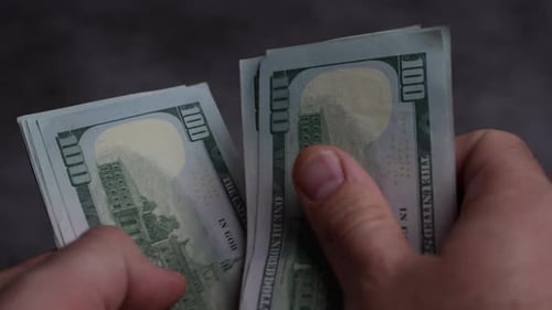 US-Dollar 65