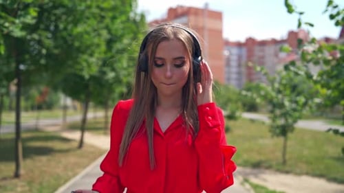 Attractive woman with headphones.