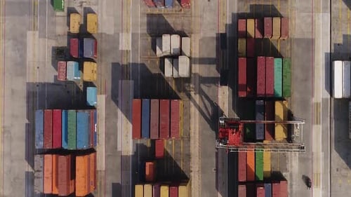 Buques portacontenedores en el negocio y la logística de exportación e importación