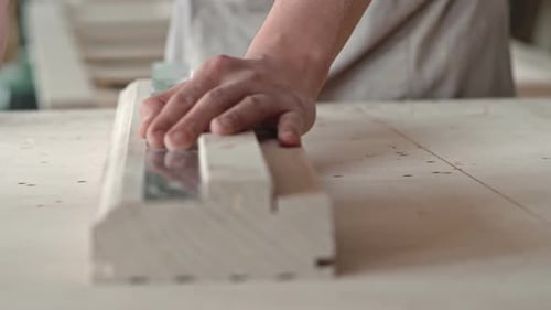 Woodworker Measuring Board