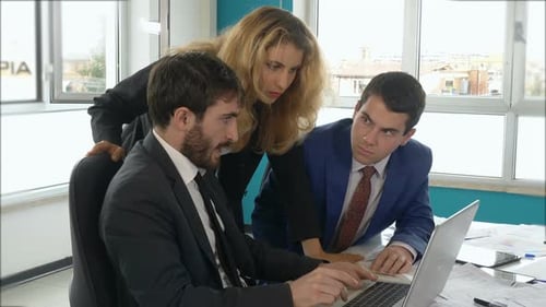 Young Professionals Teamwork Collaboration in Modern Workplace