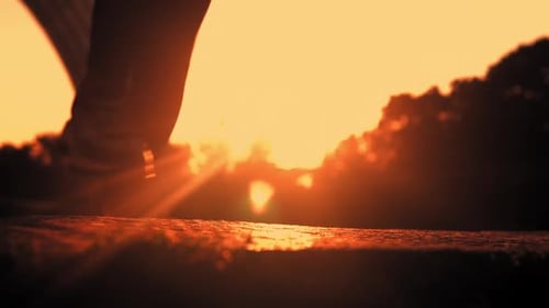 Details Athlete Runs on the Street