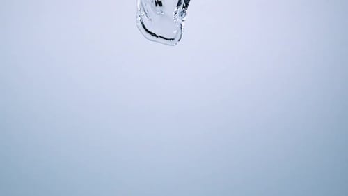 Water splash in midair, Slow Motion
