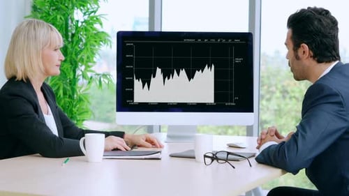 Business Visual Data Analyzing Technology By Creative Computer Software