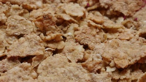 Cereales saludables para el desayuno, comida matutina de alta energía en un tazón, 4K, 2160p, imágenes UHD - Arroz y queso
