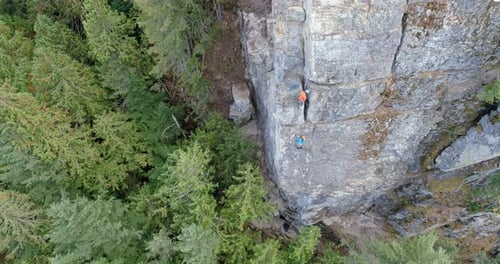 Climber Climbing Rocky Mountain 4k