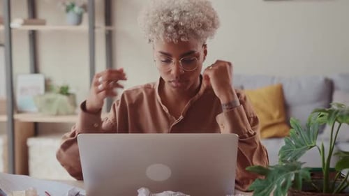 Anxious Biracial Female Employee Throws Out Documents Leaving Workplace