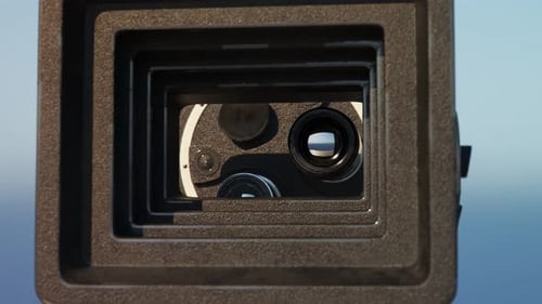 Retro 3D Film Camera Animation with Viewfinder Reveal