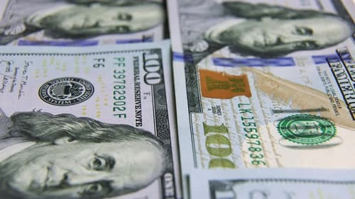 Notas de dólar americano, papel-moeda, moeda da taxa de câmbio. Notas em dinheiro. O conceito de finanças