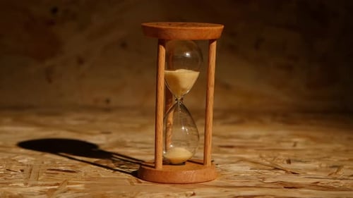 Grains of the Hourglass Fall Down