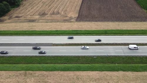 Verkehr auf der Autobahn
