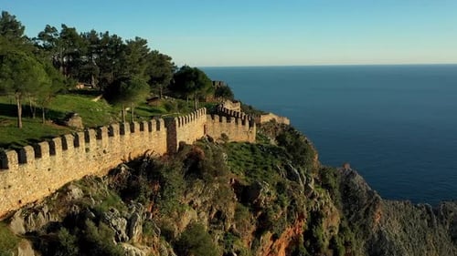 Château d'Alanya Alanya Kalesi Vue aérienne de la montagne