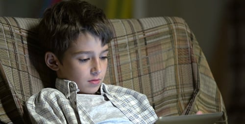 Enfance en ligne