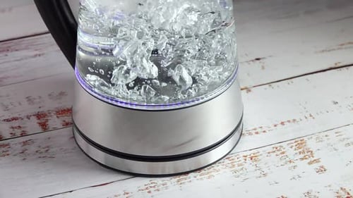 Water Boiling in a Modern Electric Kettle