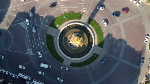 Traffic On The Square Circle Top View