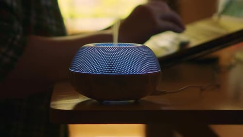 Mist From Blue LED-Diffusor für ätherische Öle